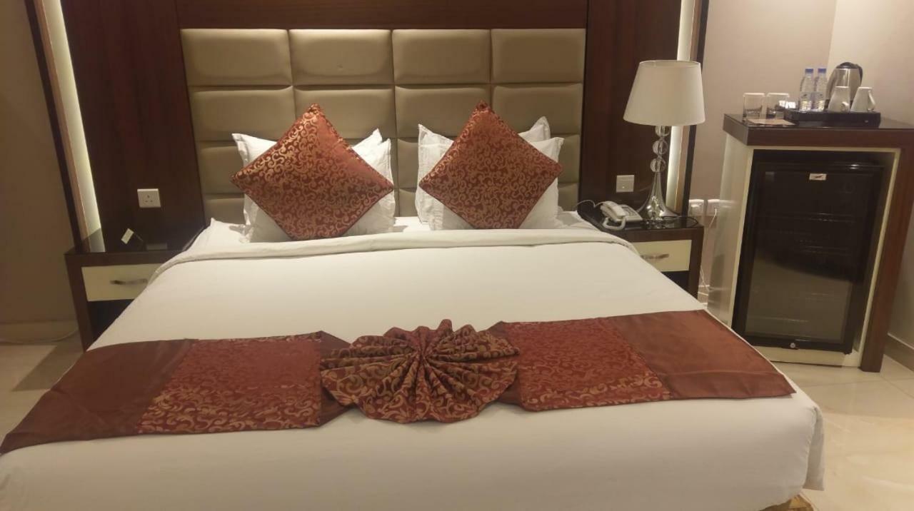 Madeira Hotel Suites Nadinah Экстерьер фото